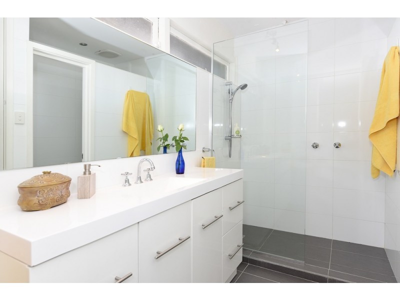 5 Freshwater Close, Claremont WA 6010
