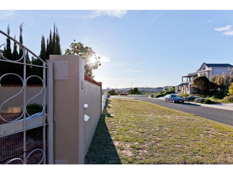 7 Munro Street, East Fremantle WA 6158