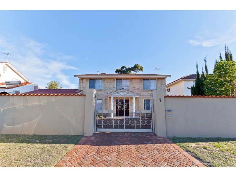 7 Munro Street, East Fremantle WA 6158