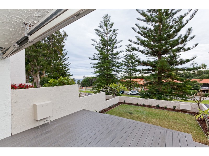 10/17 Salvado Road, Cottesloe WA 6011