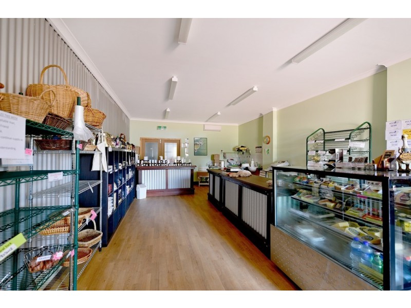 10 Henrietta Street, York WA 6302