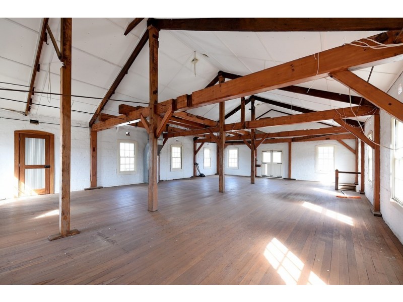 10 Henrietta Street, York WA 6302