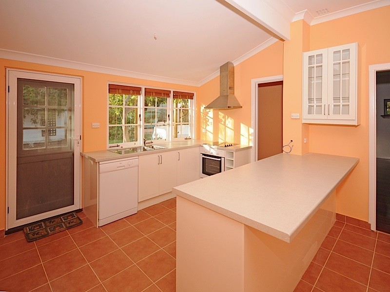 6 Ackland Way, Cottesloe WA 6011