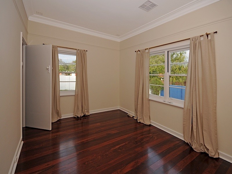 6 Ackland Way, Cottesloe WA 6011