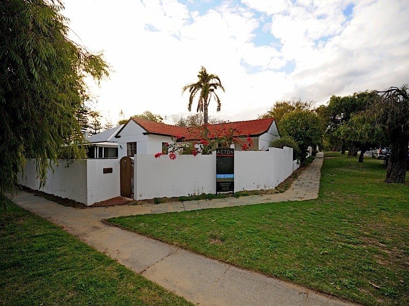 6 Ackland Way, Cottesloe WA 6011