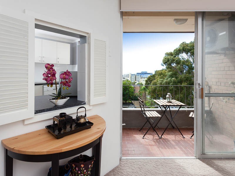 74/38 Kings Park Road, West Perth WA 6005