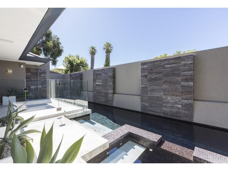 7A Alexander Road, Dalkeith WA 6009