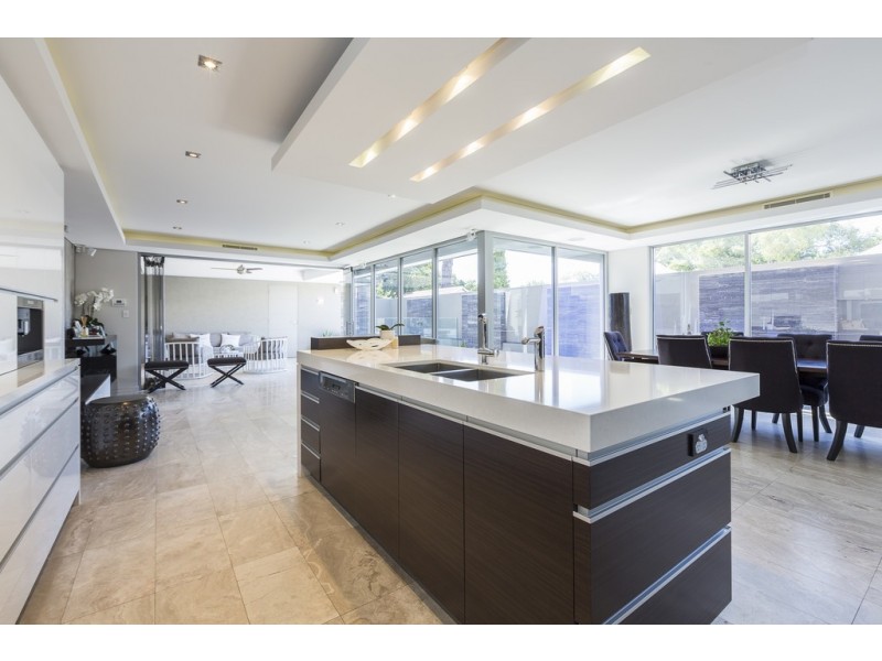 7A Alexander Road, Dalkeith WA 6009