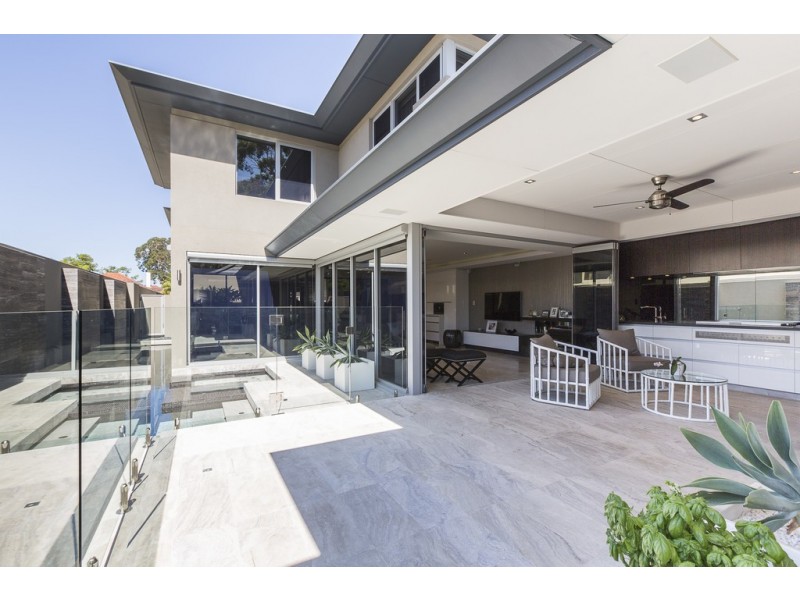 7A Alexander Road, Dalkeith WA 6009