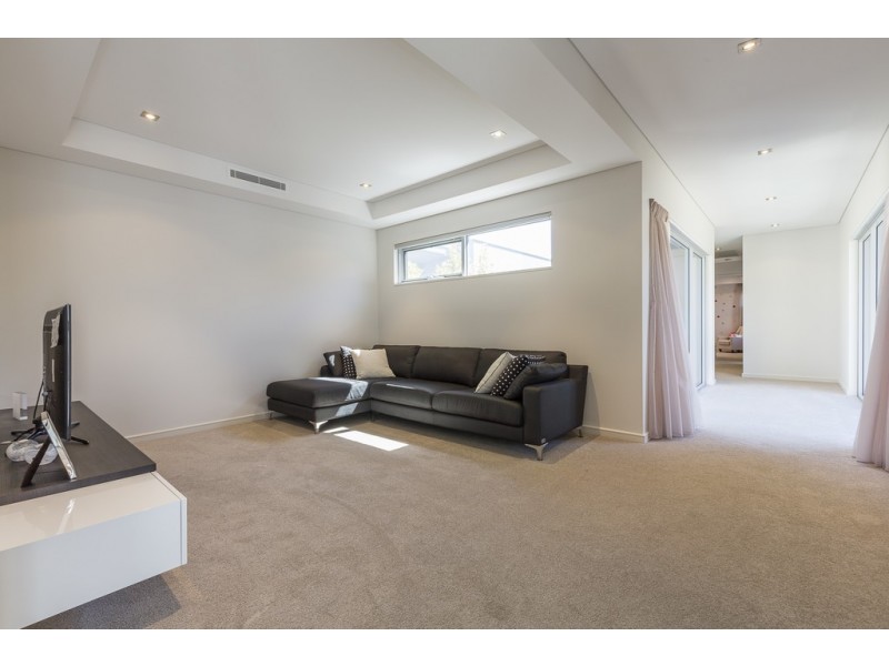 7A Alexander Road, Dalkeith WA 6009