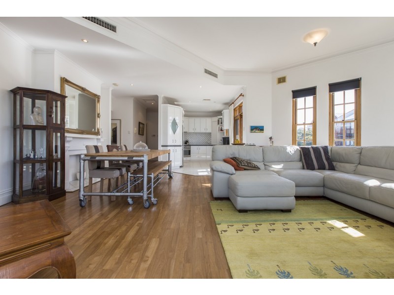 12/12 Doepel Street, North Fremantle WA 6159