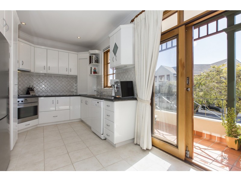 12/12 Doepel Street, North Fremantle WA 6159