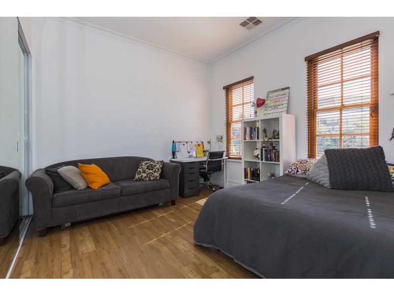 12/12 Doepel Street, North Fremantle WA 6159