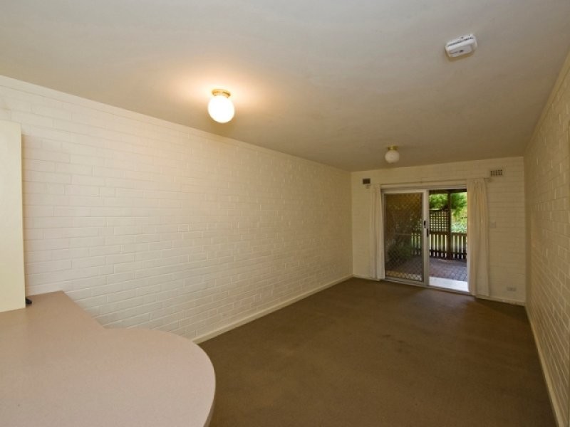 1/34 Davies Road, Claremont WA 6010