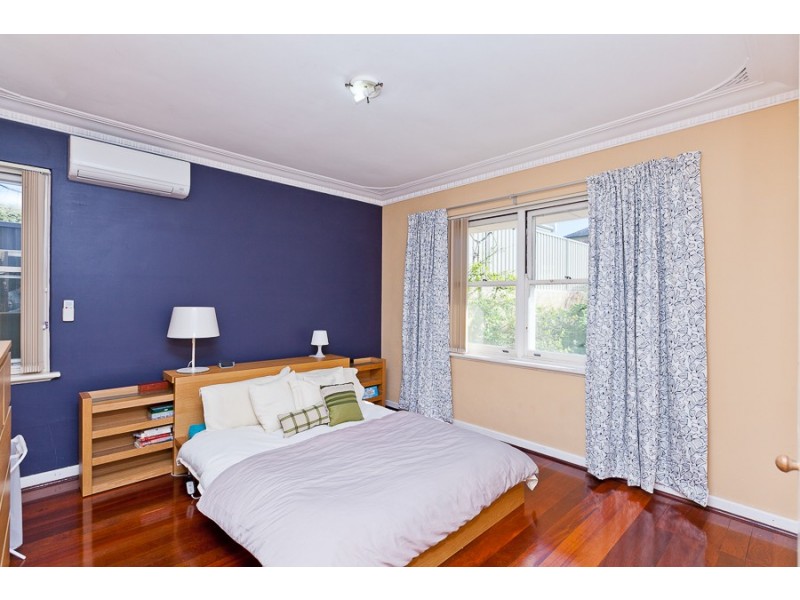 10 Granby Crescent, Nedlands WA 6009