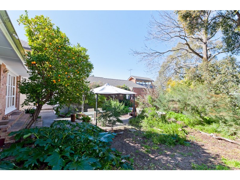 10 Granby Crescent, Nedlands WA 6009