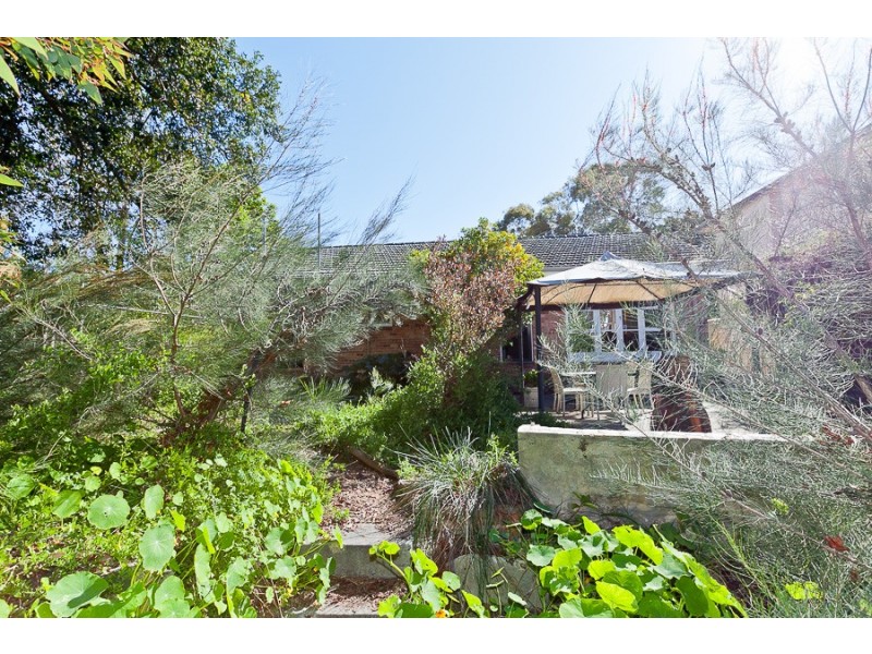 10 Granby Crescent, Nedlands WA 6009