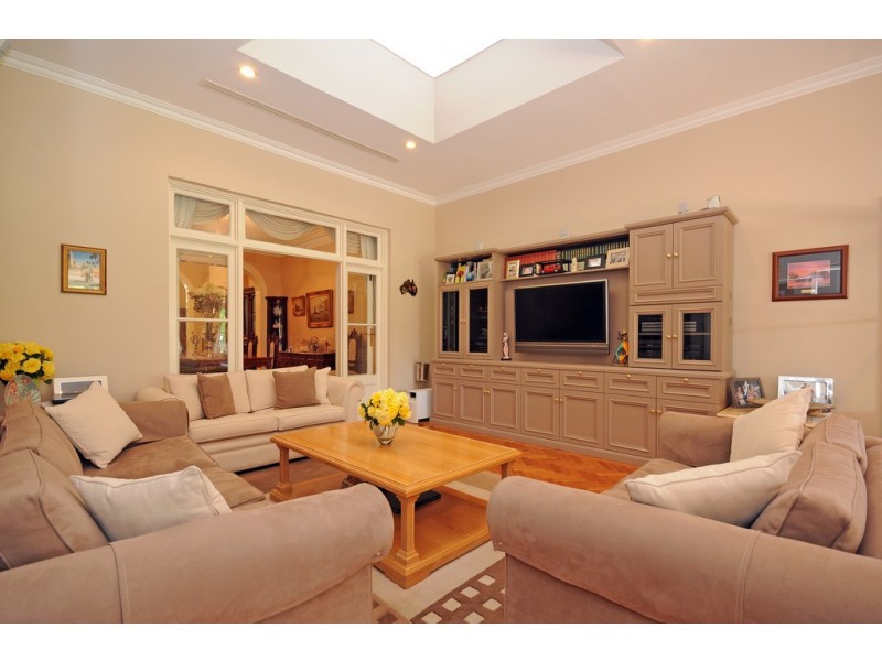 136 Forrest Street, Peppermint Grove WA 6011