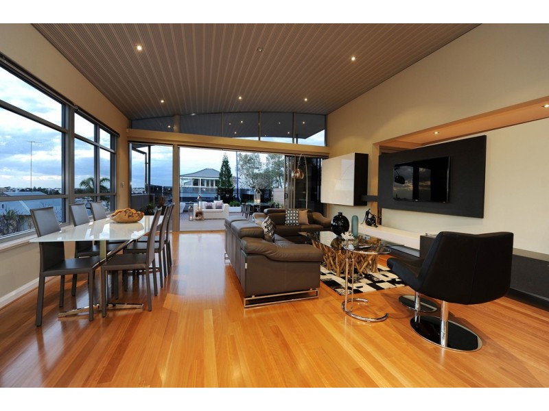 7 Surbiton Road, East Fremantle WA 6158