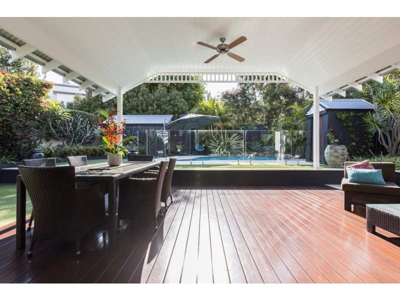 77 Curtin Avenue, Cottesloe WA 6011