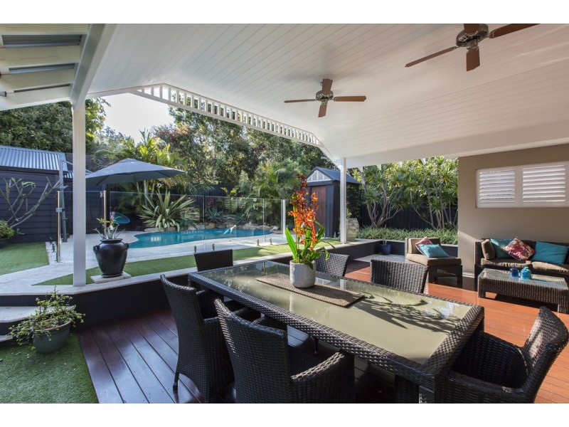 77 Curtin Avenue, Cottesloe WA 6011