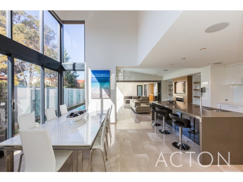 34A Riley Road, Claremont WA 6010