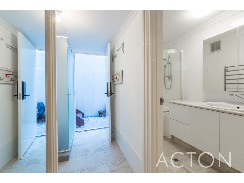 8 Grant Street, Cottesloe WA 6011