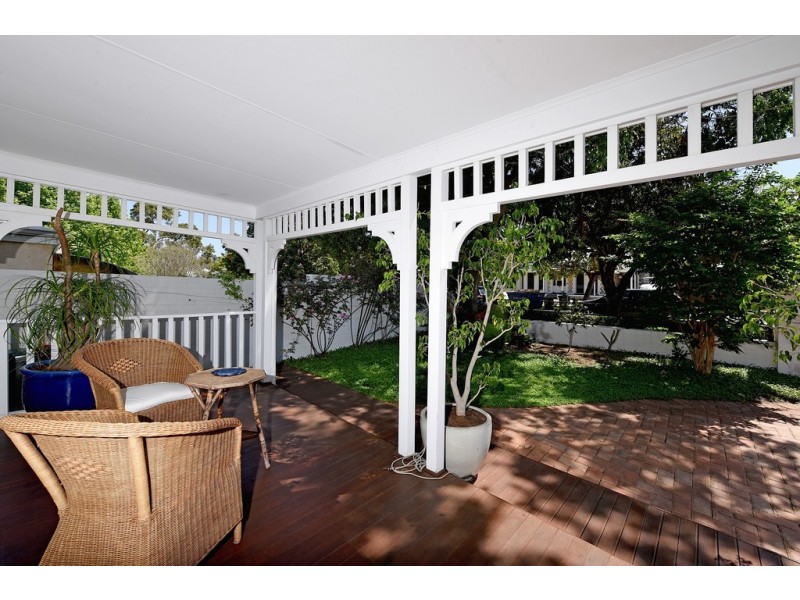 32 Thomson Road, Claremont WA 6010