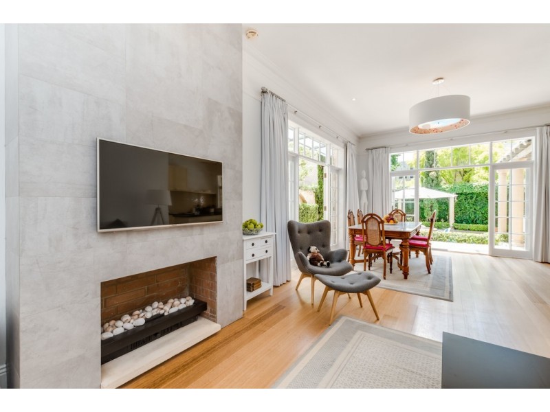 4 Reginald Street, Cottesloe WA 6011