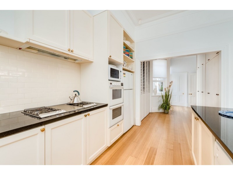 4 Reginald Street, Cottesloe WA 6011