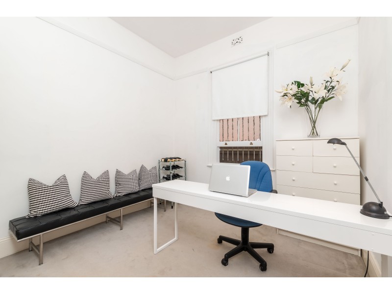 4 Reginald Street, Cottesloe WA 6011