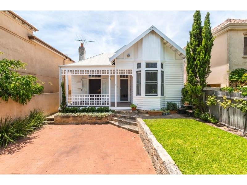 4 Reginald Street, Cottesloe WA 6011