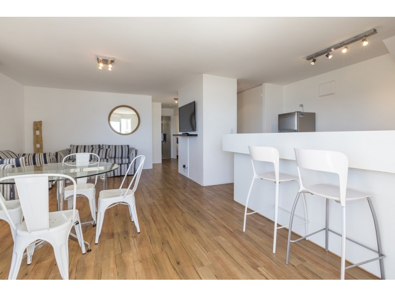 10/152 Marine Parade, Cottesloe WA 6011