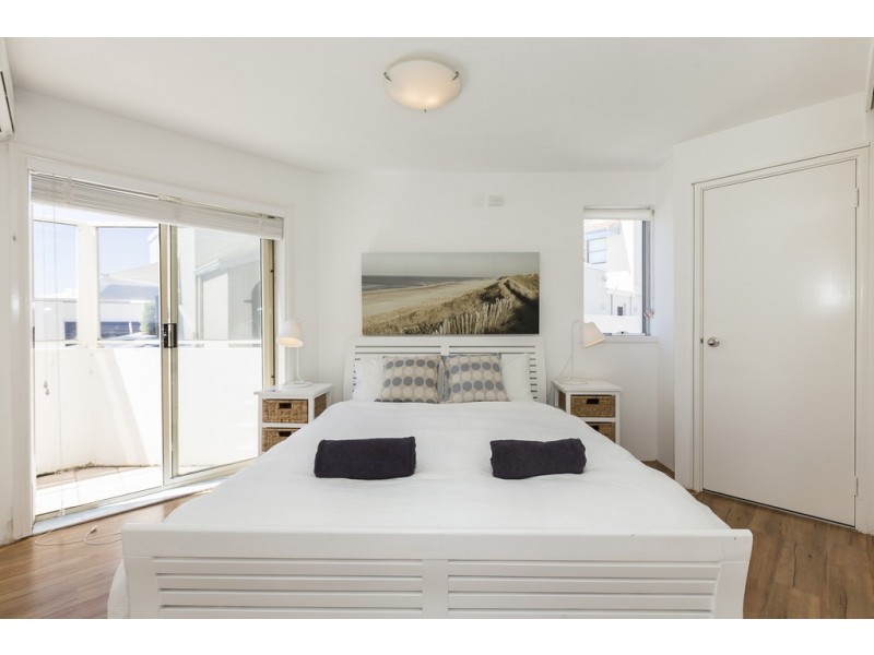 10/152 Marine Parade, Cottesloe WA 6011