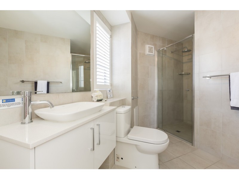 10/152 Marine Parade, Cottesloe WA 6011