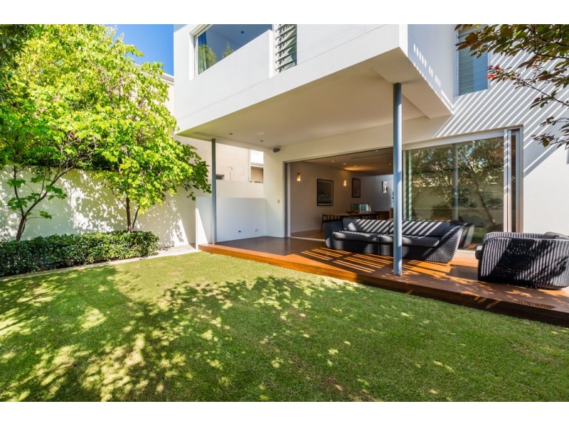 27 Clement Street, Swanbourne WA 6010