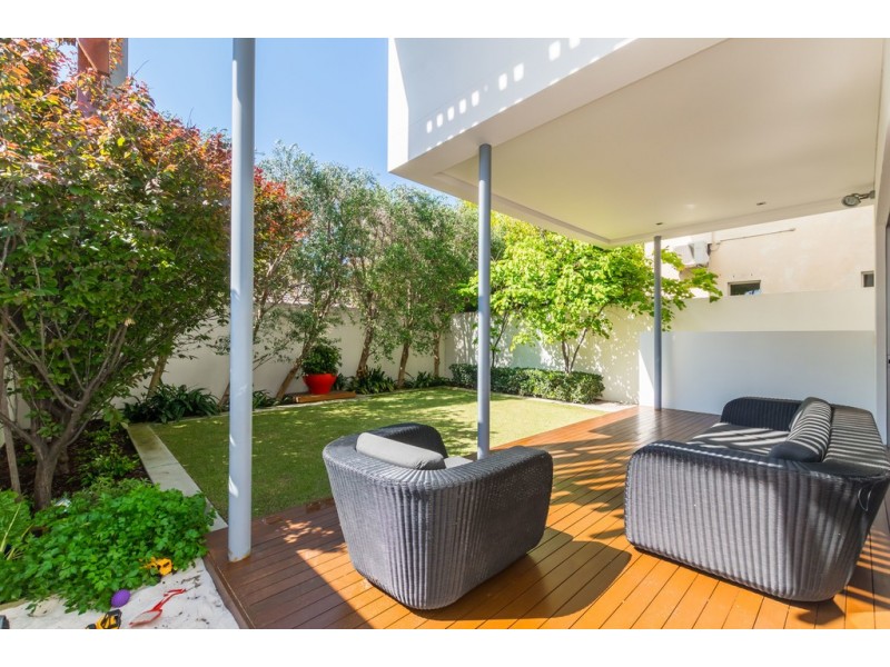 27 Clement Street, Swanbourne WA 6010