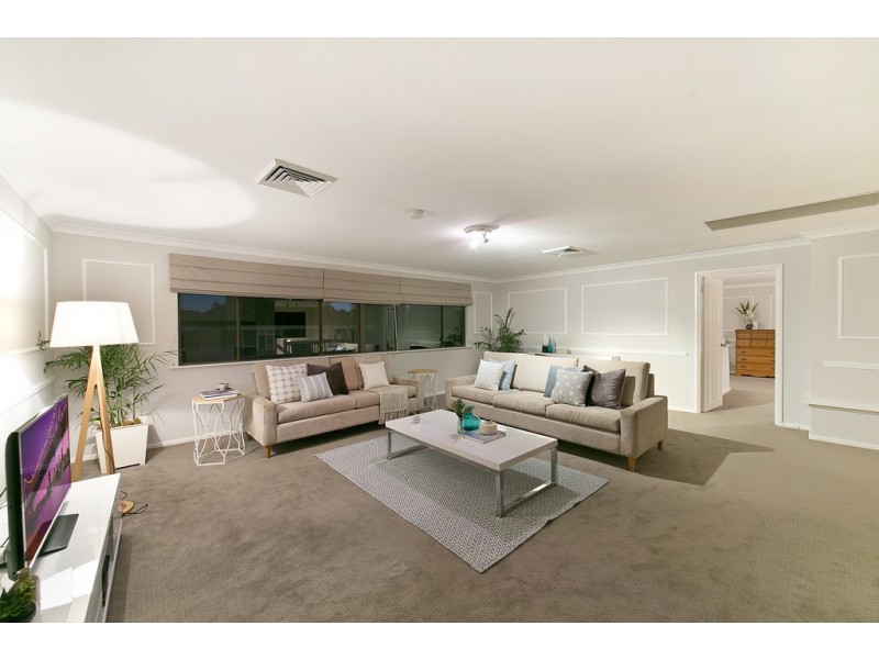 10 Columba Place, Peppermint Grove WA 6011