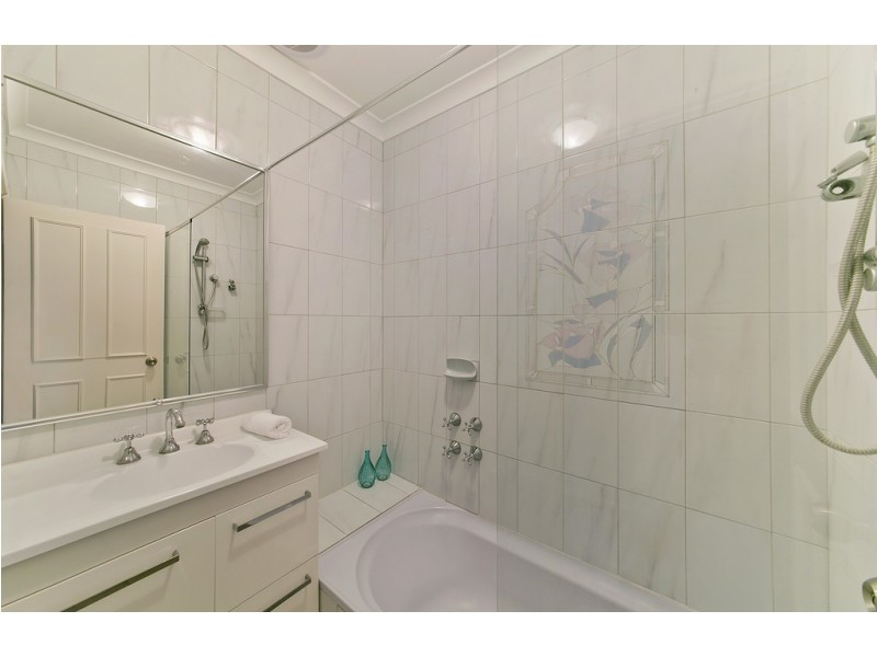 10 Columba Place, Peppermint Grove WA 6011