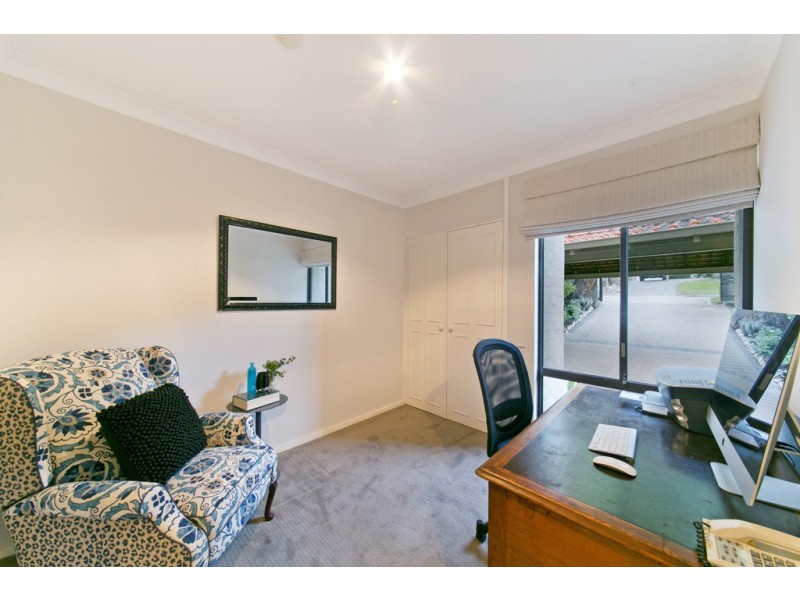 10 Columba Place, Peppermint Grove WA 6011