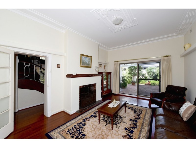 2 Webb Street, Cottesloe WA 6011