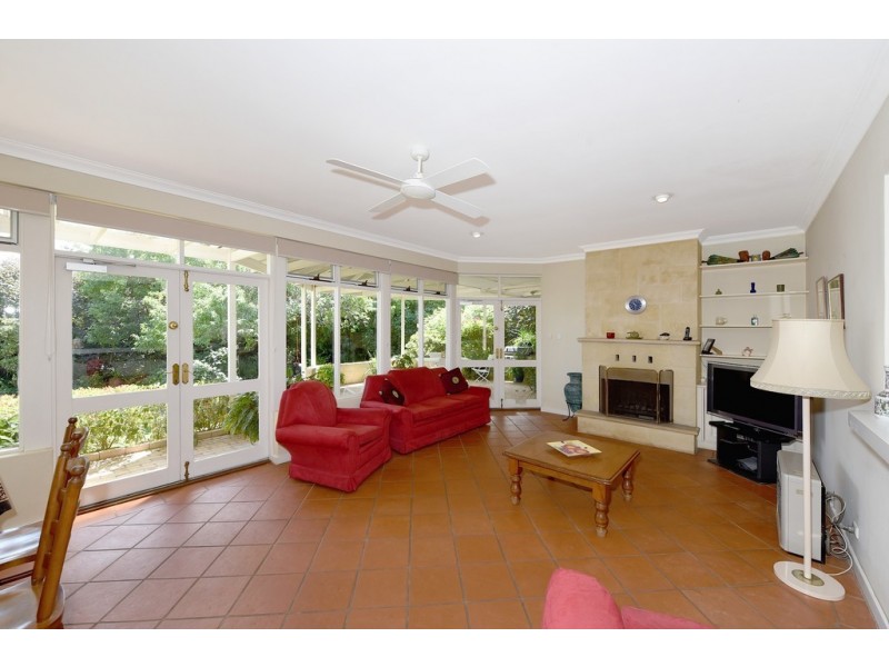 2 Webb Street, Cottesloe WA 6011