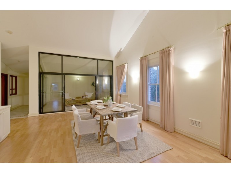 7/14 Athelstan Road, Cottesloe WA 6011