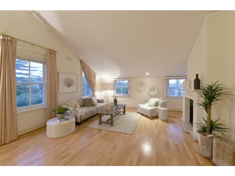 7/14 Athelstan Road, Cottesloe WA 6011