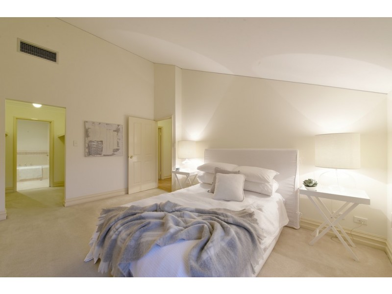 7/14 Athelstan Road, Cottesloe WA 6011