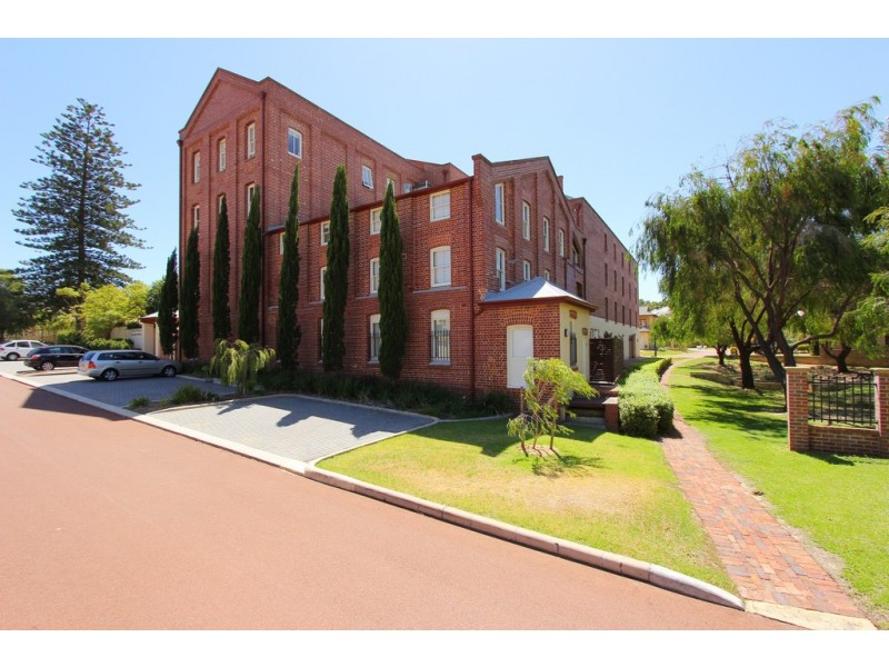 7/14 Athelstan Road, Cottesloe WA 6011