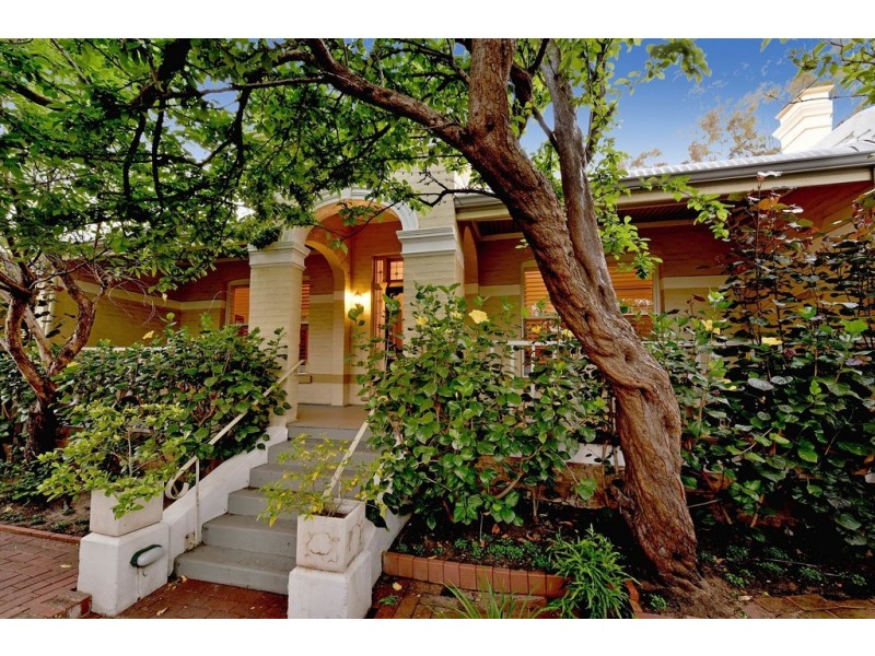 46 Shenton Road, Swanbourne WA 6010