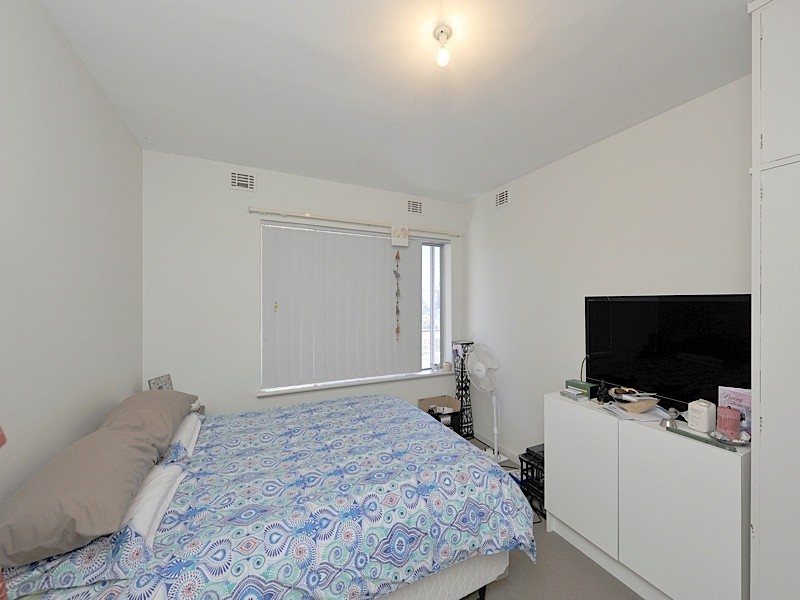 4/14 Rosendo street, Cottesloe WA 6011