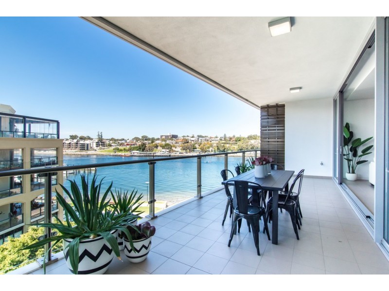 24/2 Doepel Street, North Fremantle WA 6159