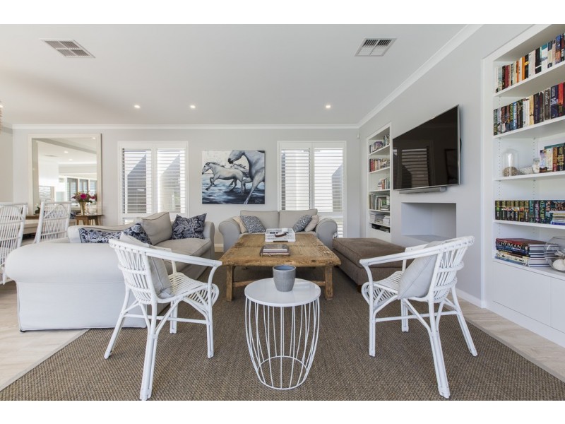 52 Kathleen Street, Cottesloe WA 6011